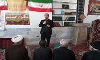 همراهی کشاورزان خوسف برای تأمین امنیت غذایی؛ مدیر جهاد کشاورزی در جمع گندم‌کاران